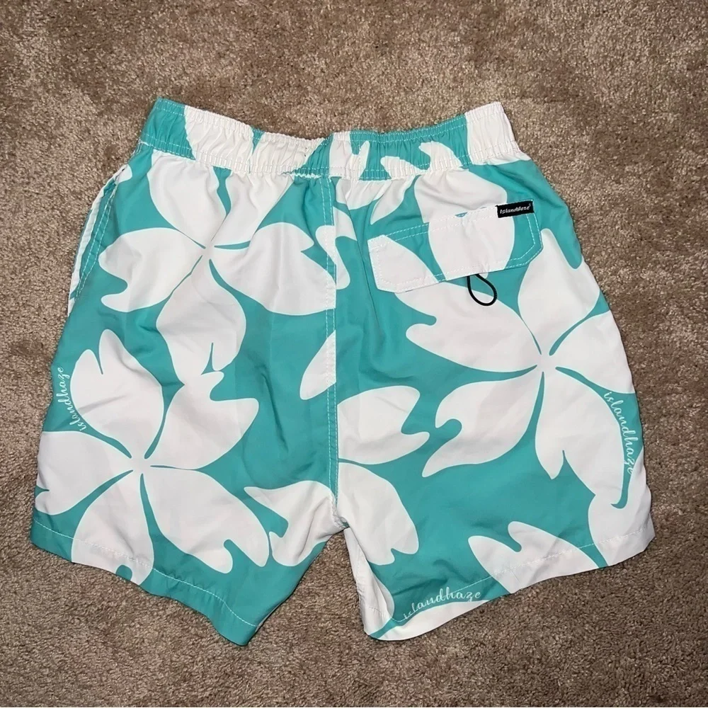 Islandhaze California Men's 6'' Volley Swim Shorts Clover Size Small